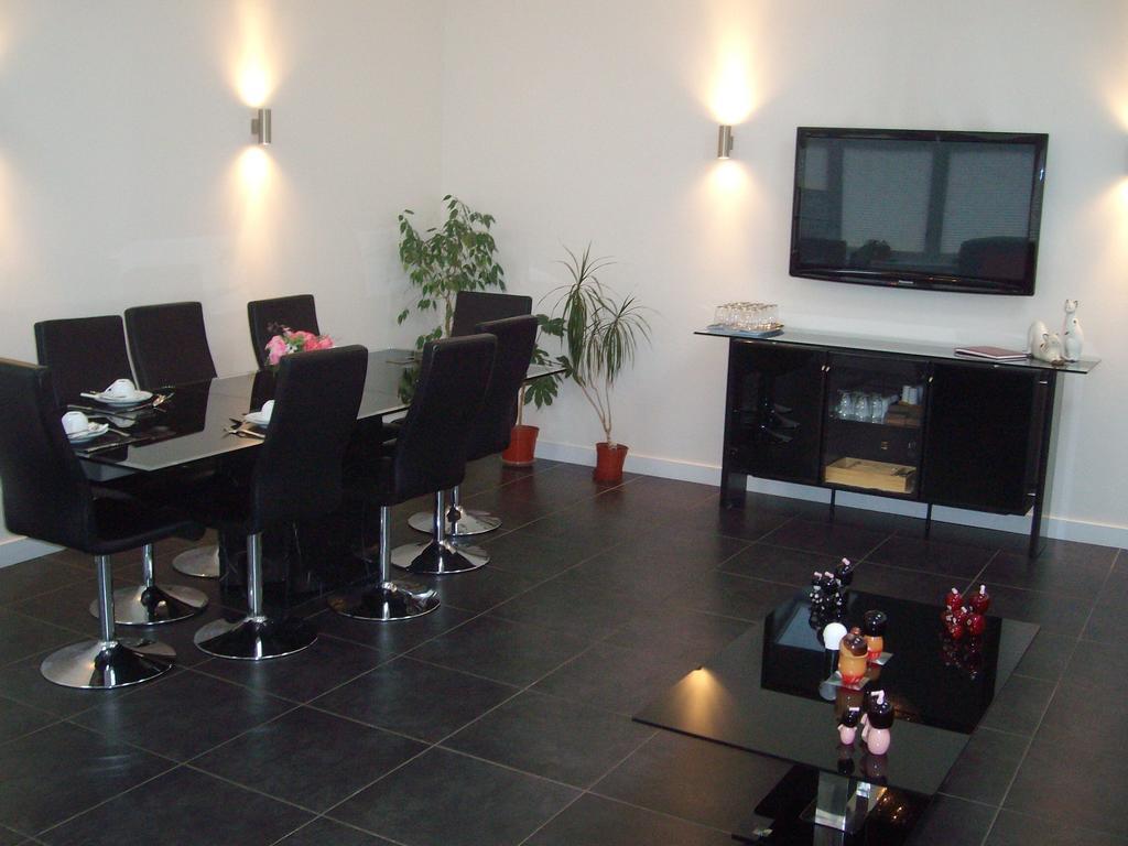 Lindhome Guest House Aberdeen Dış mekan fotoğraf