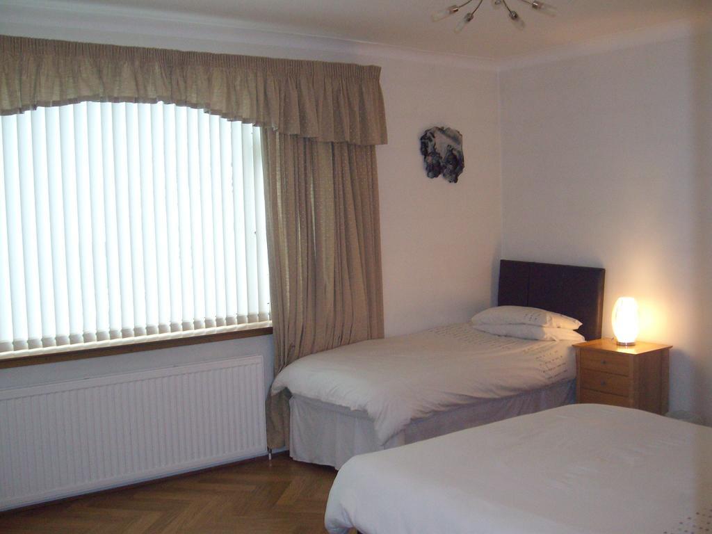 Lindhome Guest House Aberdeen Oda fotoğraf