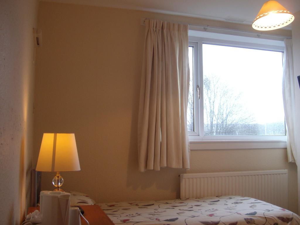 Lindhome Guest House Aberdeen Oda fotoğraf